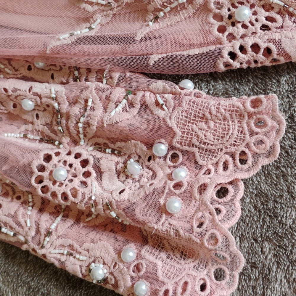 Roaman's NWT Sheer Mesh Illusion Tunic Pearl And Bead Embellished - Picture 2 of 9